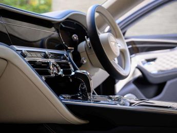 Bentley Flying Spur 4.0 V8 Azure 4dr Auto