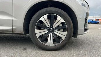 Volvo XC60 2.0 T6 [350] RC PHEV Plus Dark 5dr AWD Geartronic