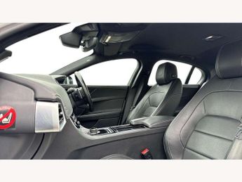Jaguar XE 2.0 Ingenium R-Sport 4dr Auto
