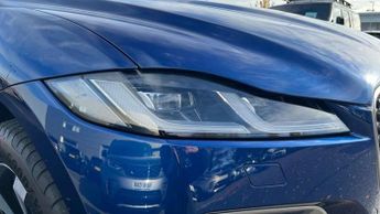 Jaguar F-Pace 2.0 P400e R-Dynamic SE 5dr Auto AWD