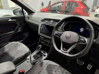 Volkswagen Tiguan 2.0 TDI 4Motion R-Line 5dr DSG