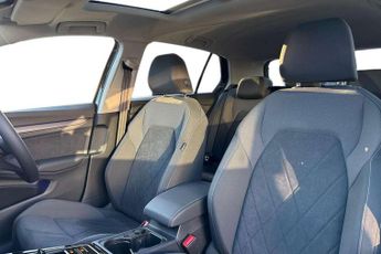 Volkswagen Golf 1.4 TSI eHybrid Style 5dr DSG