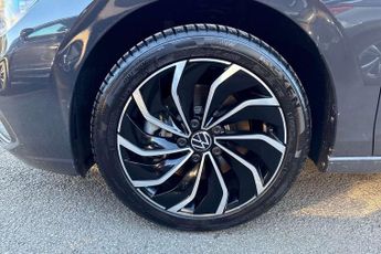 Volkswagen Golf 1.4 TSI eHybrid Style 5dr DSG