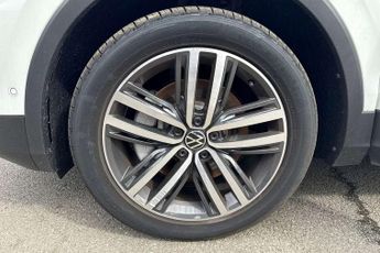 Volkswagen Tiguan 1.4 TSI eHybrid Elegance 5dr DSG