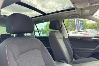 Volkswagen Tiguan 1.4 TSI eHybrid Elegance 5dr DSG