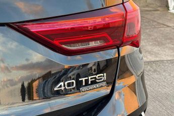 Audi Q3 40 TFSI Quattro S Line 5dr S Tronic [Leather]
