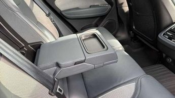 Volvo XC60 2.0 B4D R DESIGN Pro 5dr AWD Geartronic