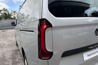 Volkswagen Transporter 2.0 TDI 150 Commerce Pro Van Auto