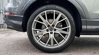 Audi Q3 35 TDI Black Edition 5dr S Tronic [20" Alloy]