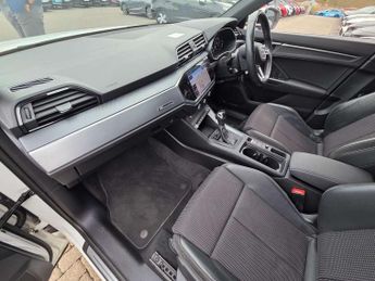 Audi Q3 35 TFSI S Line 5dr S Tronic