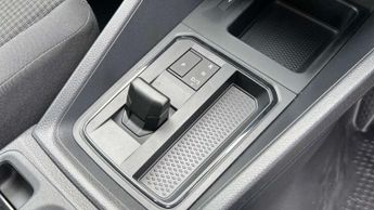 Volkswagen Caddy 2.0 TDI 122PS Commerce Plus Van DSG [Tech Pack]