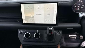 Land Rover Defender 3.0 D300 X 110 5dr Auto