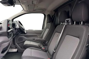 Volkswagen Transporter 2.0 TDI 150 Commerce Pro Van Auto