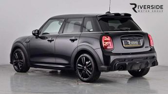 MINI Hatchback 5dr 1.5 Cooper Sport 5dr Auto [Comfort/Nav Pack]
