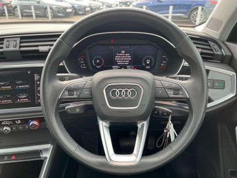 Audi Q3 35 TFSI Sport 5dr S Tronic