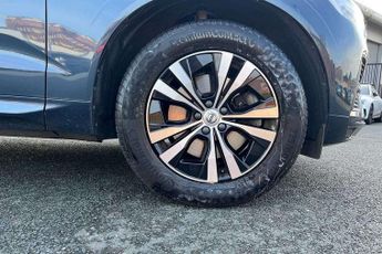 Volvo XC60 2.0 B5P Momentum 5dr Geartronic