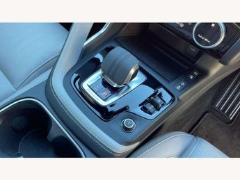 Jaguar E-Pace 1.5 P300e R-Dynamic SE 5dr Auto