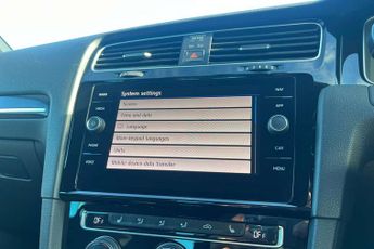 Volkswagen Golf 2.0 TSI 310 R 5dr 4MOTION DSG