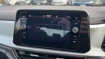 Volkswagen T-Roc 1.5 TSI Life 5dr DSG