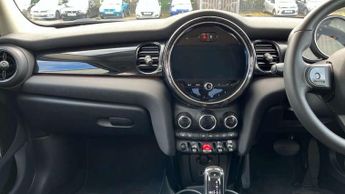 MINI Hatchback 5dr 1.5 Cooper Classic 5dr Auto