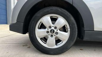MINI Hatchback 5dr 1.5 Cooper Classic 5dr Auto