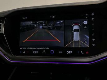 Volkswagen Touareg 3.0 V6 TSI eHybrid 4Motion R 5dr Tip Auto