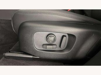 Land Rover Range Rover Velar 2.0 P400e Dynamic SE 5dr Auto