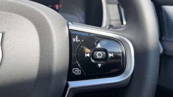 Volvo XC90 2.0 T8 PHEV Ultra Dark 5dr AWD Geartronic