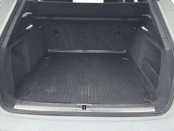 Audi A4 Avant 2.0T FSI Black Edition 5dr S Tronic