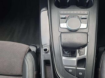 Audi A4 Avant 2.0T FSI Black Edition 5dr S Tronic