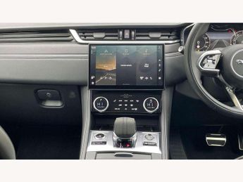 Jaguar F-Pace 2.0 P400e R-Dynamic HSE Black 5dr Auto AWD