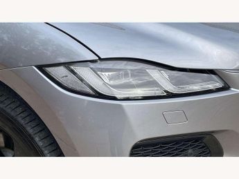 Jaguar F-Pace 2.0 P400e R-Dynamic HSE Black 5dr Auto AWD