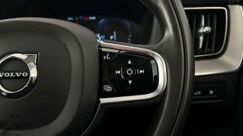 Volvo XC60 2.0 T8 [390] Hybrid Inscription 5dr AWD Geartronic