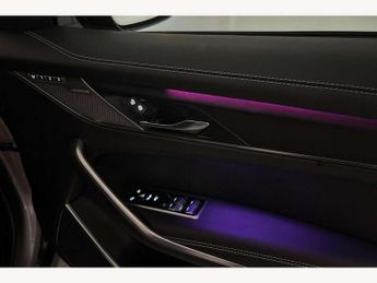 Jaguar F-Pace 2.0 P400e R-Dynamic HSE Black 5dr Auto AWD