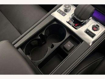 Jaguar F-Pace 2.0 P400e R-Dynamic HSE Black 5dr Auto AWD