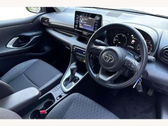 Toyota Yaris 1.5 Hybrid Icon 5dr CVT