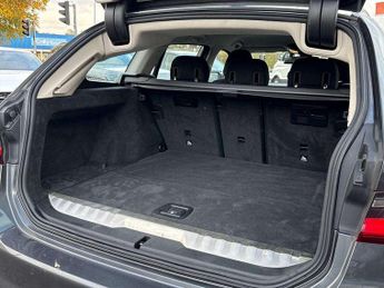 BMW 3 Series Touring 330e SE Pro 5dr Step Auto