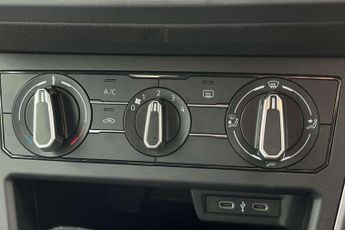 Volkswagen Polo 1.0 TSI Life 5dr DSG