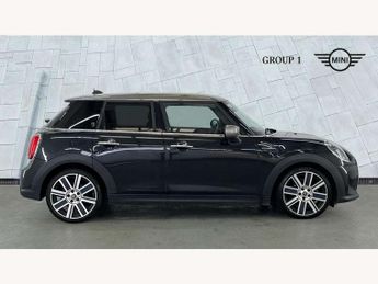 MINI Hatchback 5dr 1.5 Cooper Exclusive 5dr Auto