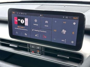 Jeep Avenger 1.2 e-Hybrid Summit 5dr DCT