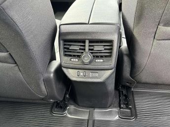 Peugeot 5008 1.2 Hybrid 136 Allure 5dr e-DSC6