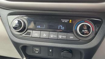 Hyundai i10 1.0 MPi Premium 5dr Auto