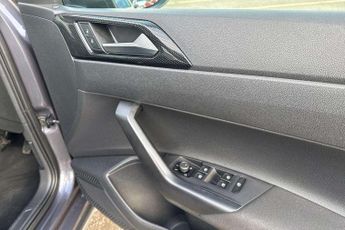 Volkswagen Taigo 1.0 TSI 110 Life 5dr DSG