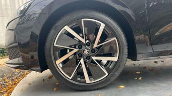 Skoda Octavia Estate 1.5 TSI 150 e-TEC Sportline 5dr DSG