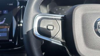 Volvo XC40 Recharge 1.5 T4 Recharge PHEV Core Bright 5dr Auto