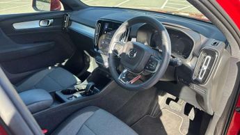 Volvo XC40 Recharge 1.5 T4 Recharge PHEV Core Bright 5dr Auto