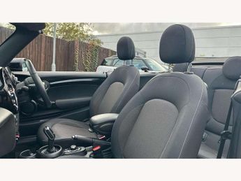MINI Convertible 1.5 Cooper Classic 2dr Auto [Nav Pack]