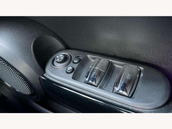 MINI Hatchback 1.5 Cooper Exclusive II 3dr Auto