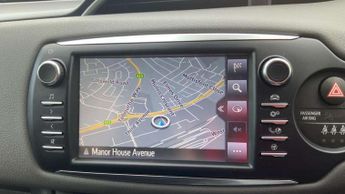 Toyota Yaris 1.5 Hybrid Icon 5dr CVT