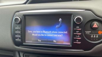 Toyota Yaris 1.5 Hybrid Icon 5dr CVT